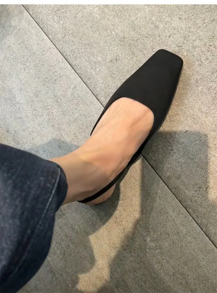 NEW & INSTOCK - Korean French Style Leather Slipper Sandals Muller Shoes