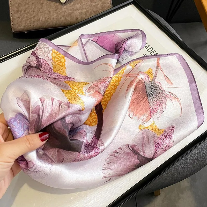 New Fashion Small Square Scarf Women's Silk Scarf Women's Elegant Mulberry Silk Spring And Autumn Scarf Decorative Warm Shawl