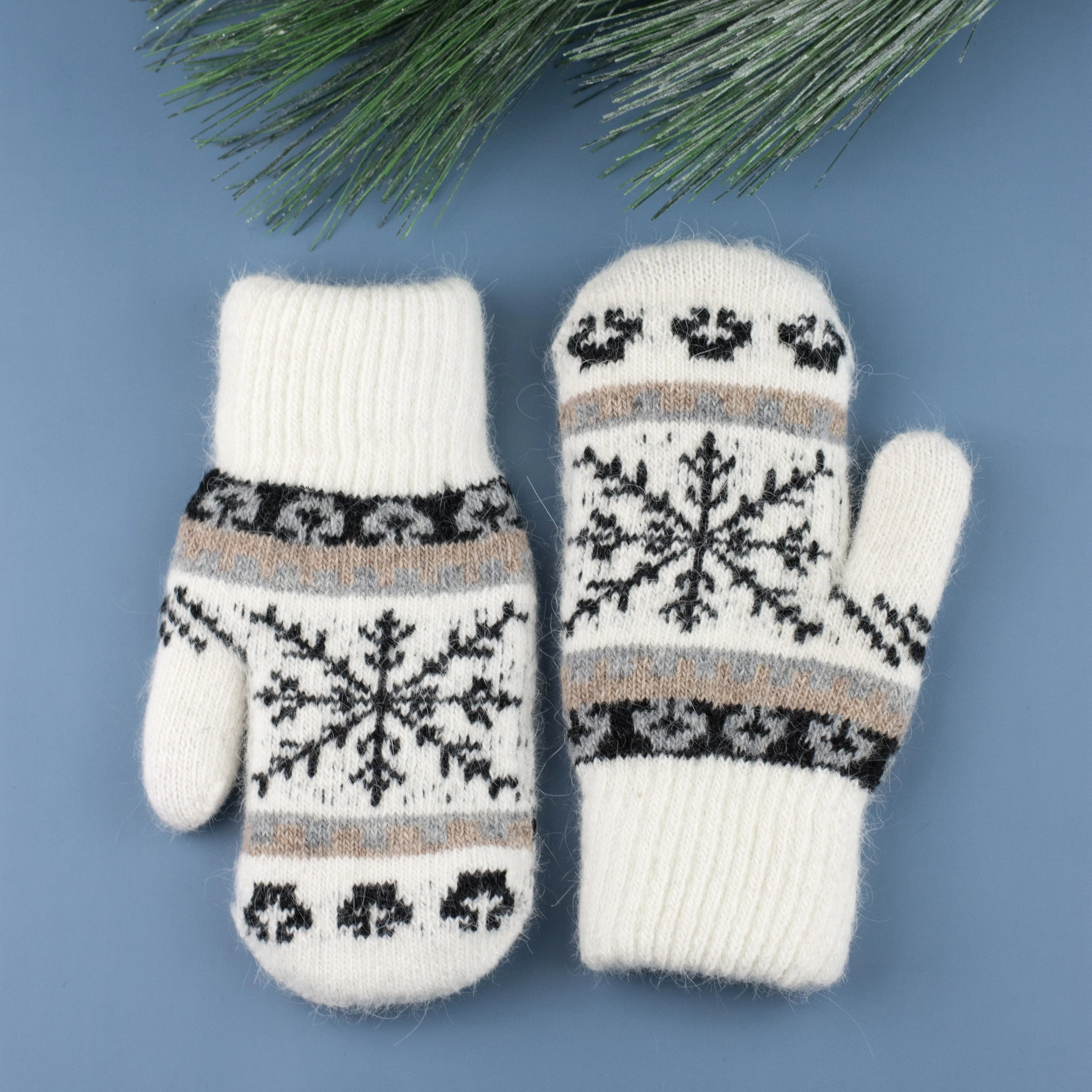 Nordic Snowflake Mittens