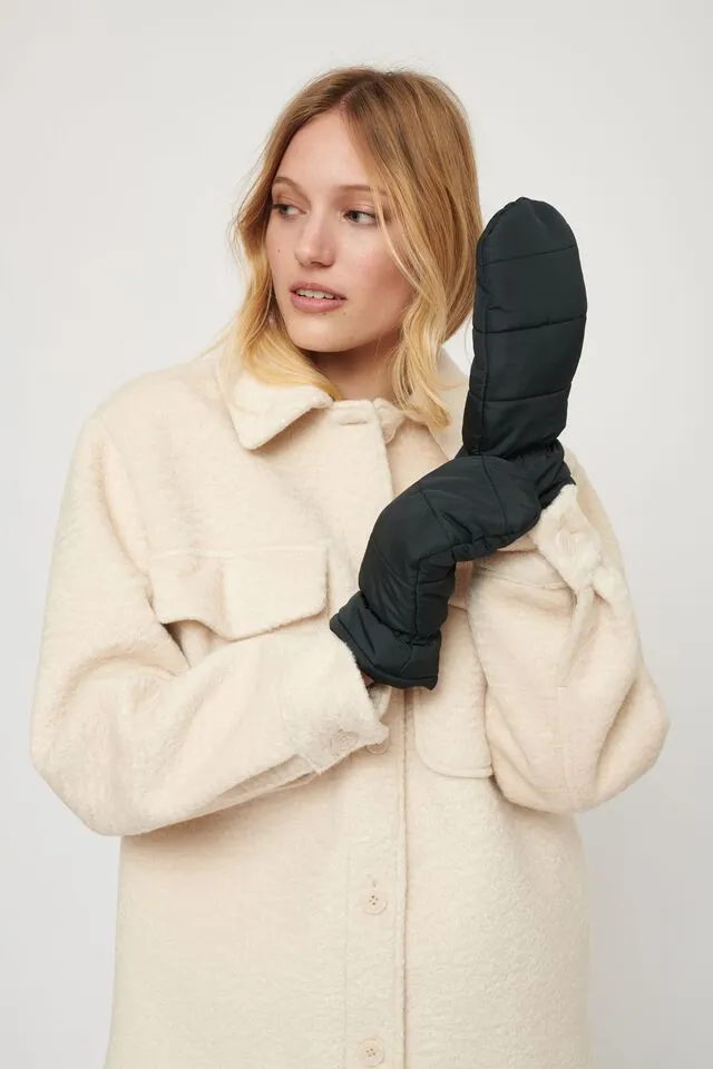 Nordstrom Open Edit Puffer Mittens, Black, One size