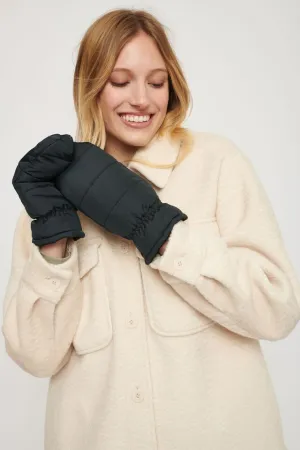 Nordstrom Open Edit Puffer Mittens, Black, One size