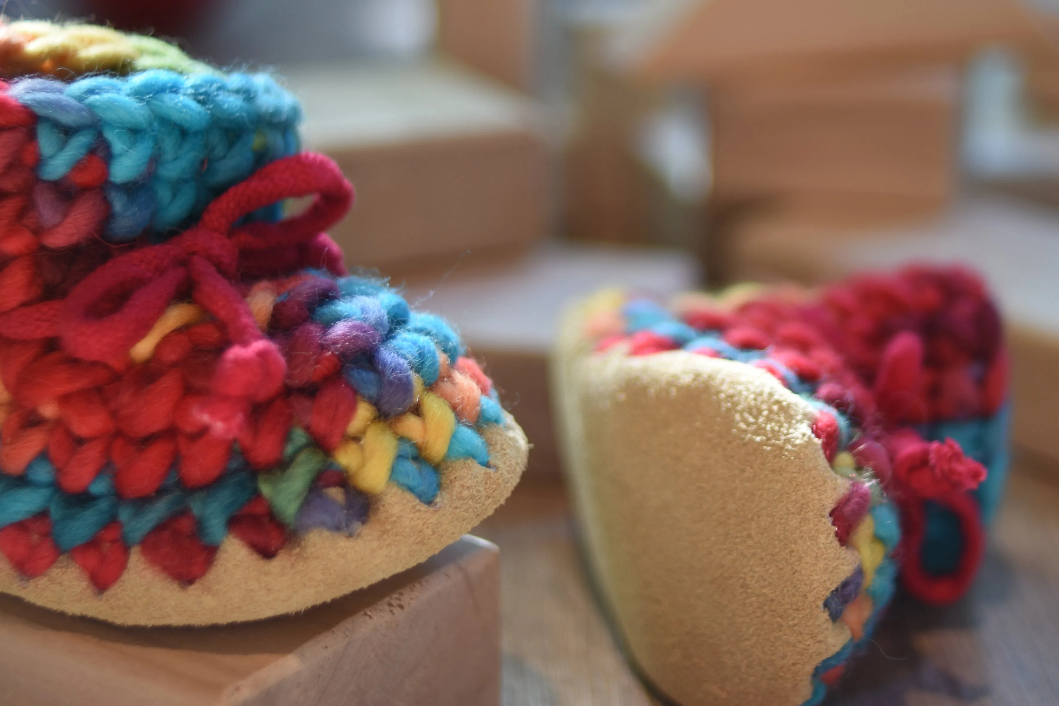 Padraig Kids Slippers Rainbow