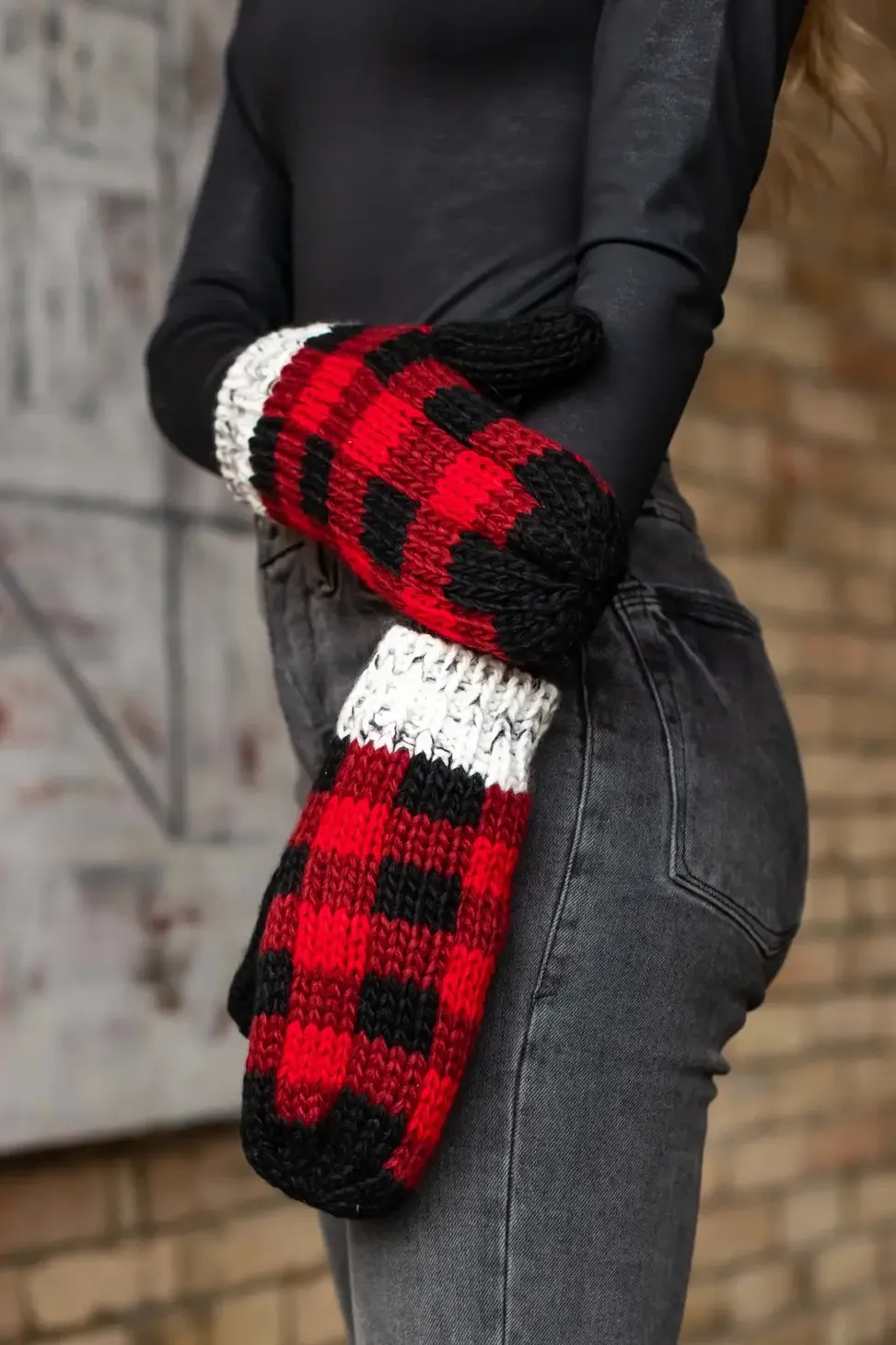 Red Buffalo plaid mittens