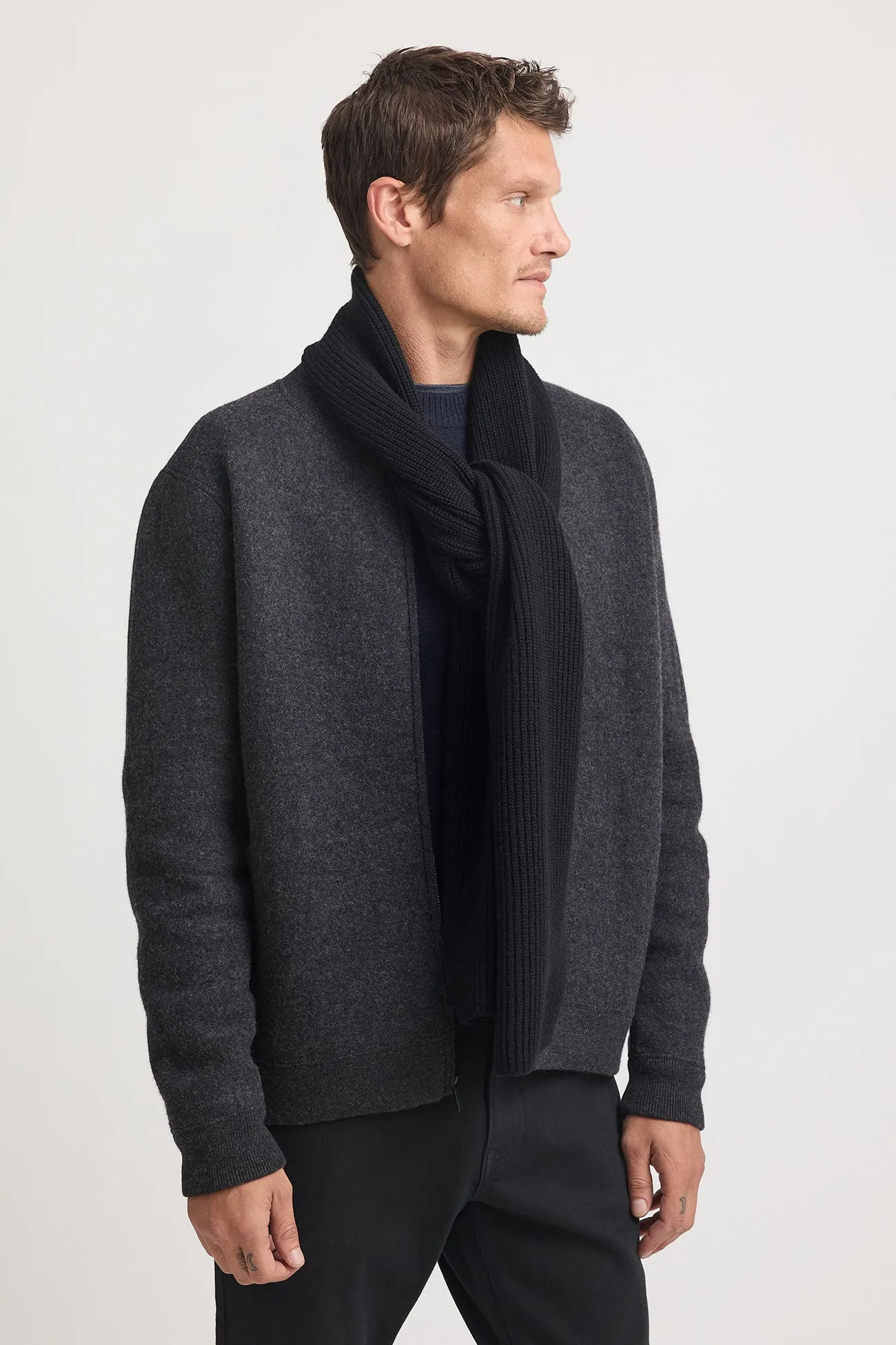 Rib Knit Scarf | Black