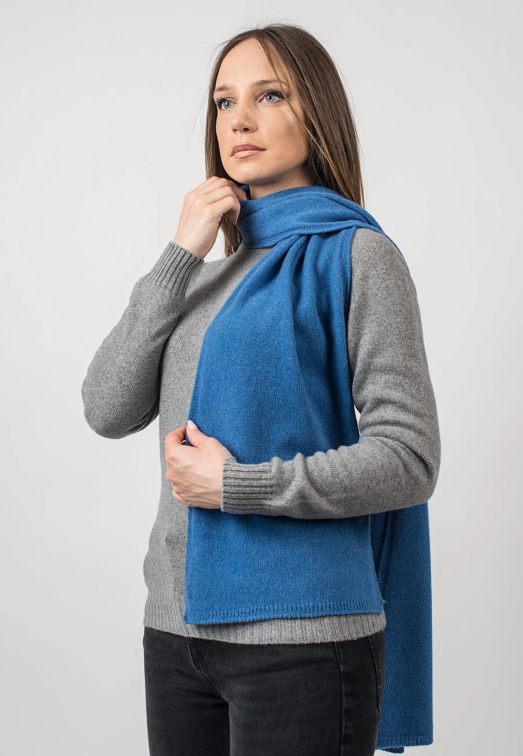 Scarf in 100% regenerated cashmere