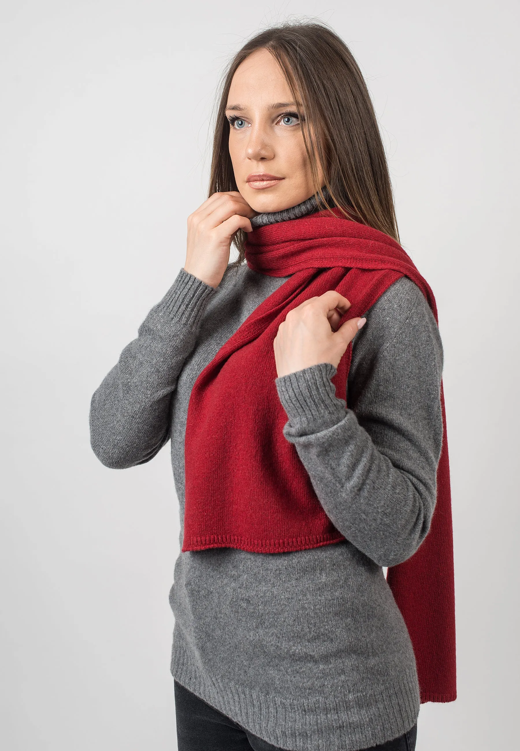 Scarf in 100% regenerated cashmere