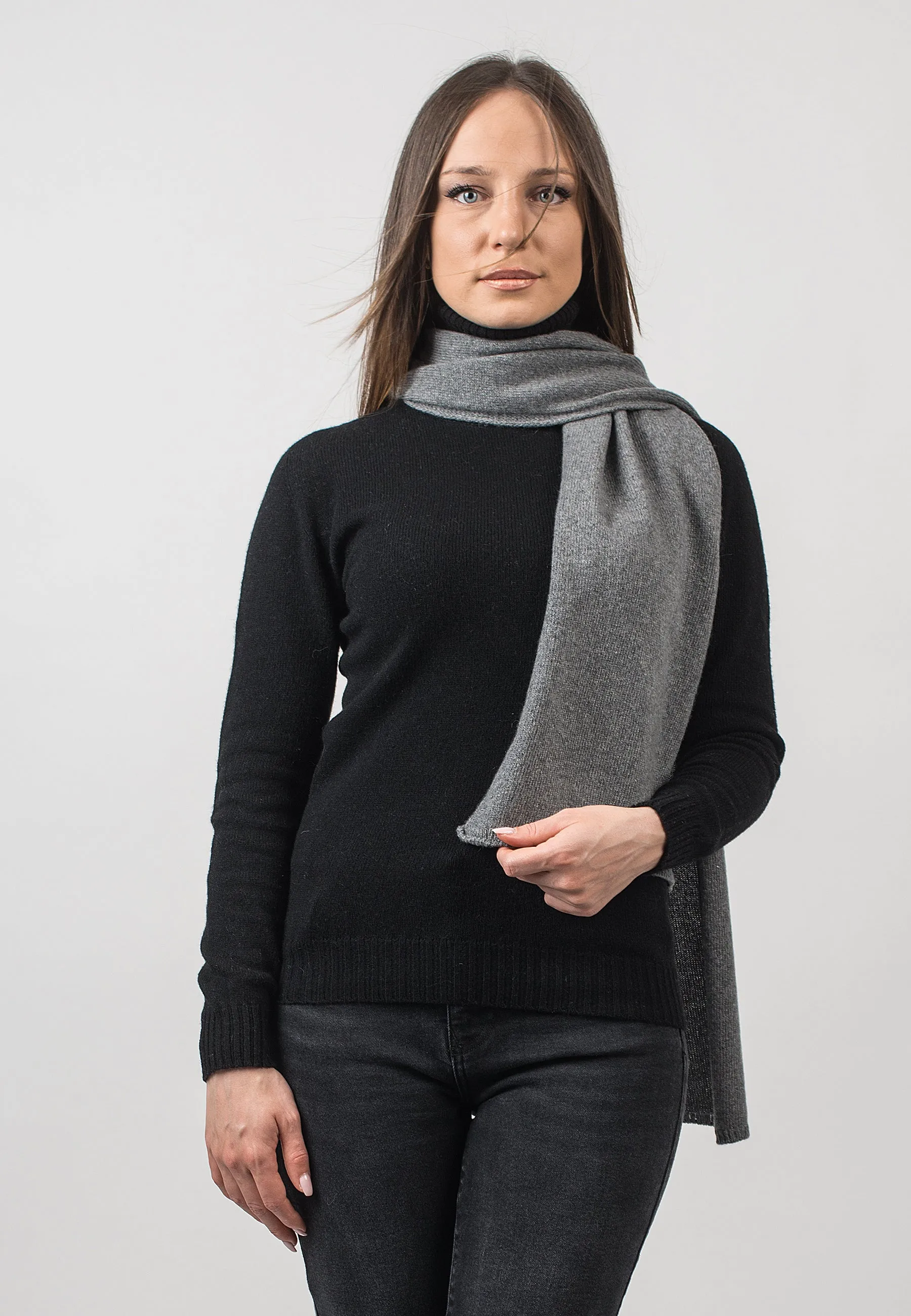 Scarf in 100% regenerated cashmere