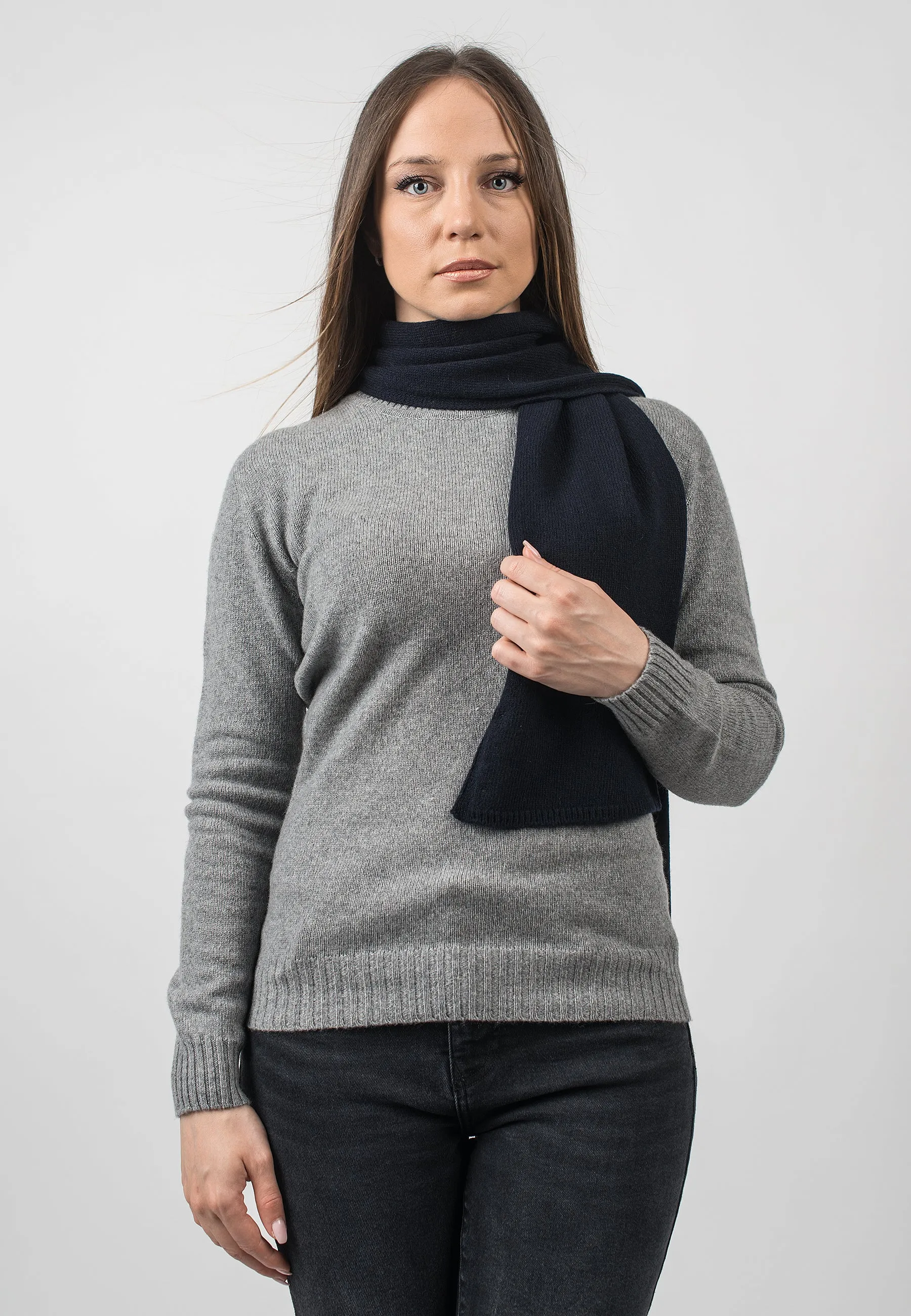 Scarf in 100% regenerated cashmere