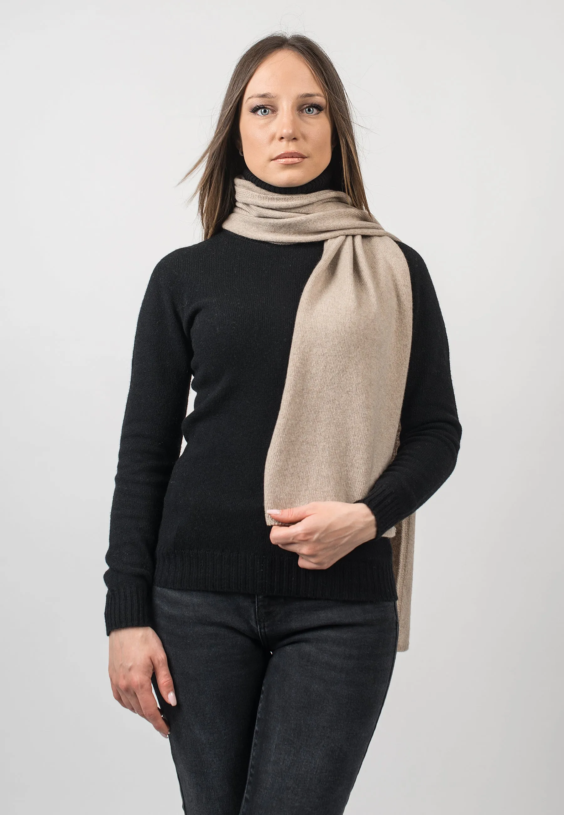 Scarf in 100% regenerated cashmere