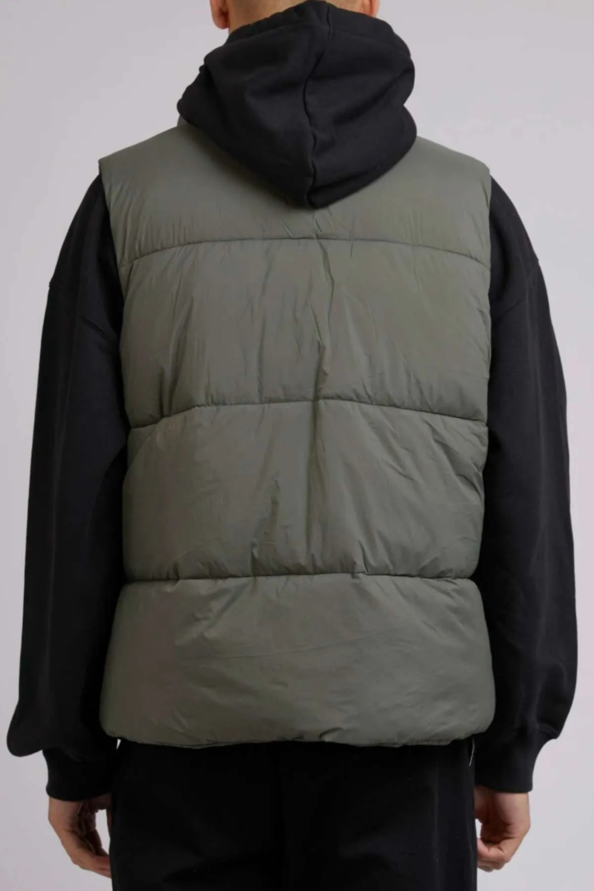 Silent Theory Fade Puffer Vest