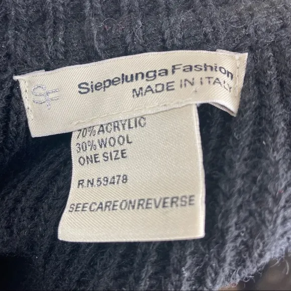 Slepelunga Fashion Wool Blend Chunky Knit Black Poncho  Cape Size One Size