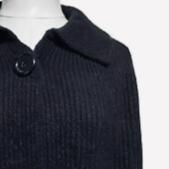 Slepelunga Fashion Wool Blend Chunky Knit Black Poncho  Cape Size One Size