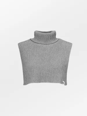 Solid Colby Bib Neck