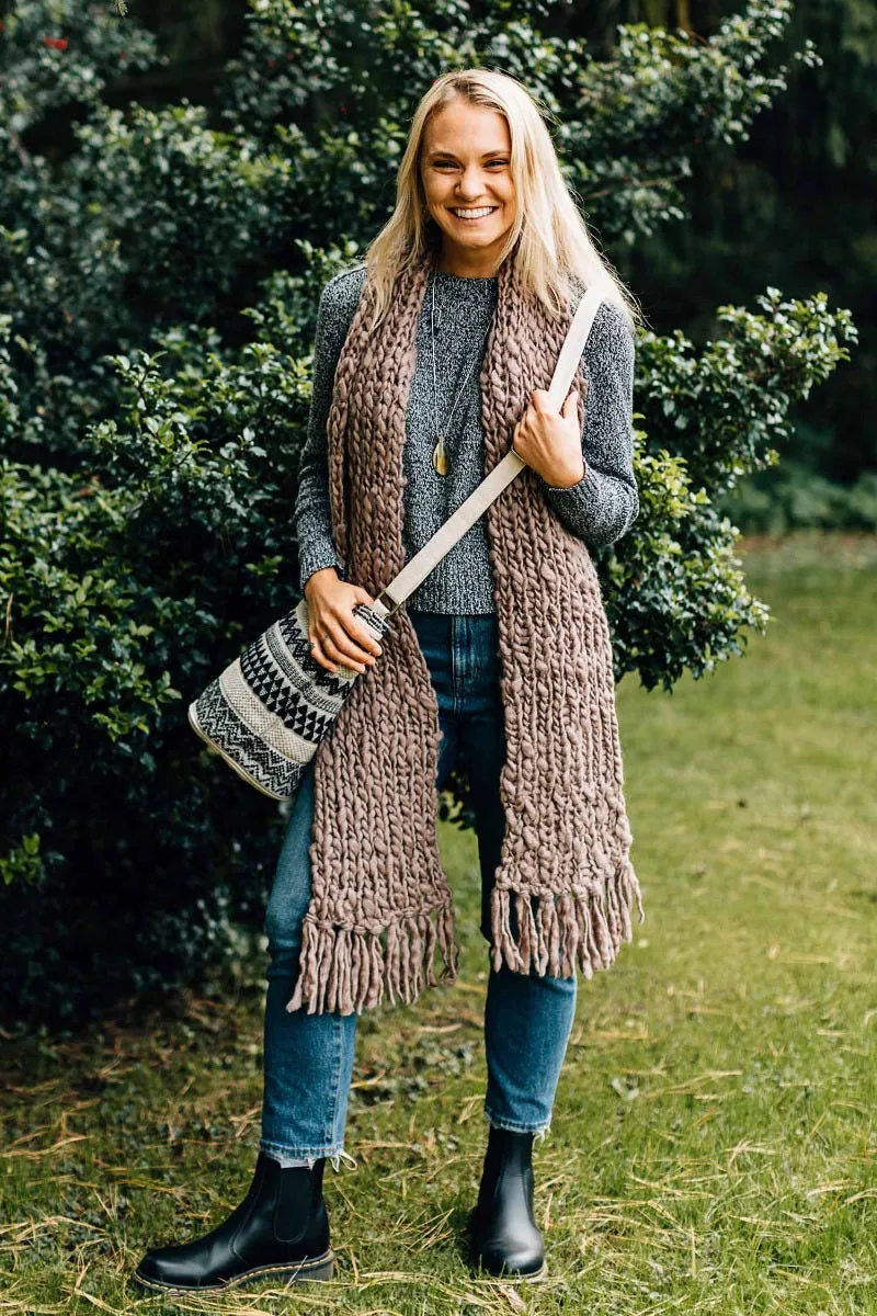 Spontaneity Wool Scarf