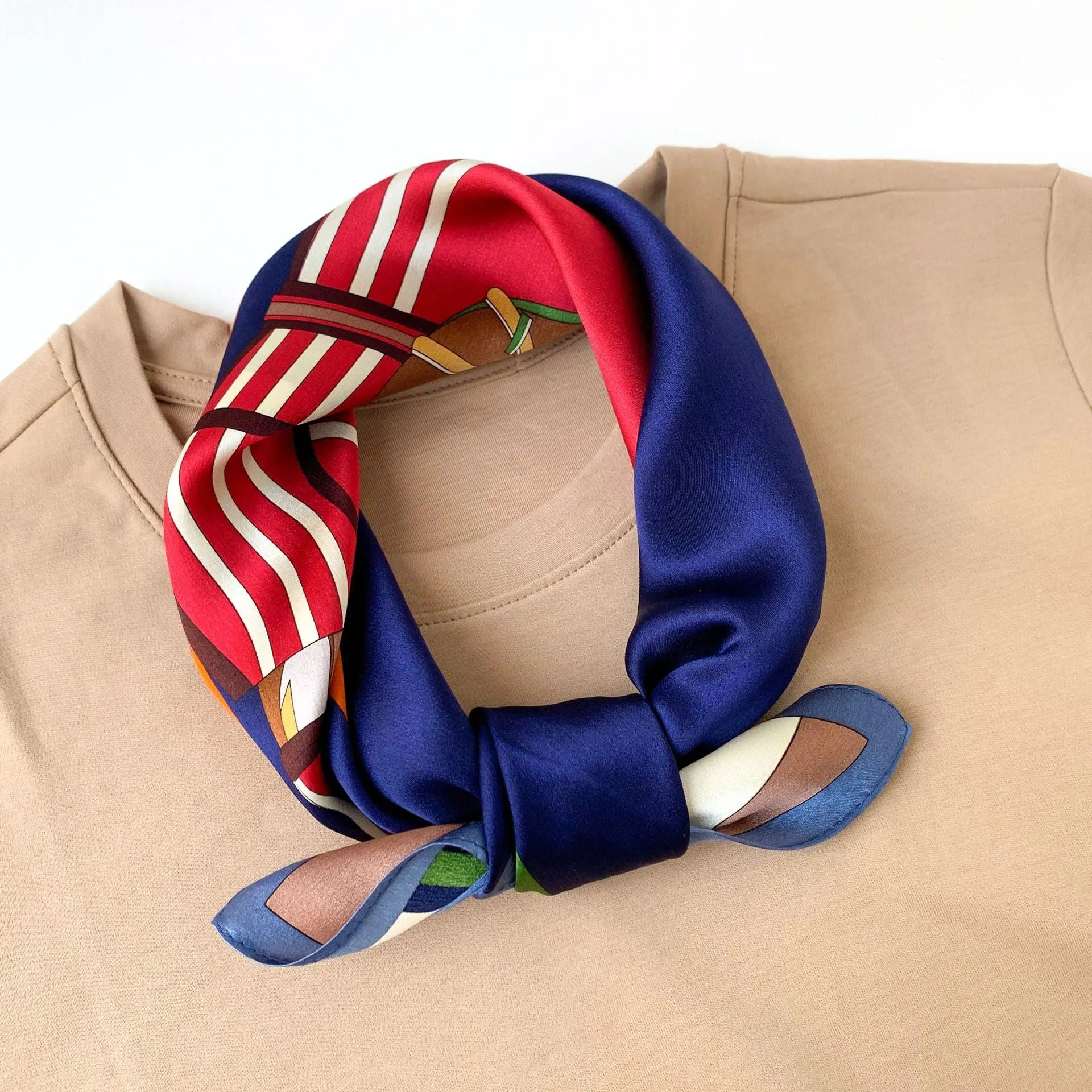 Sunscreen Silk Scarf Small Square Scarf Women's Spring And Autumn South Korea Silk Thin Versatile Mulberry Silk Elegant Scarf Internet Celebrity Small Scarf