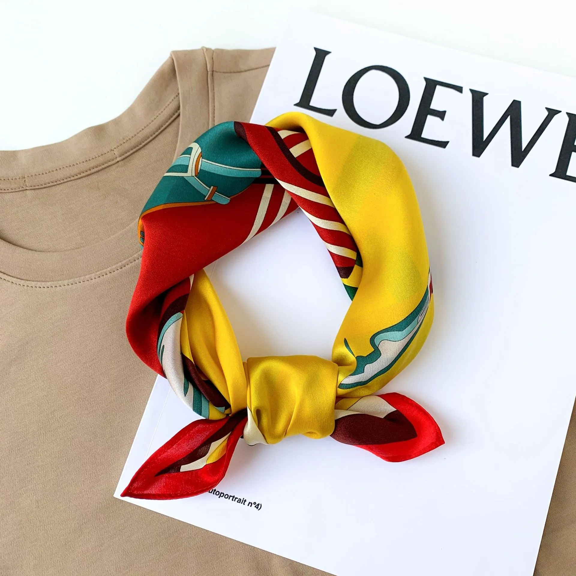 Sunscreen Silk Scarf Small Square Scarf Women's Spring And Autumn South Korea Silk Thin Versatile Mulberry Silk Elegant Scarf Internet Celebrity Small Scarf