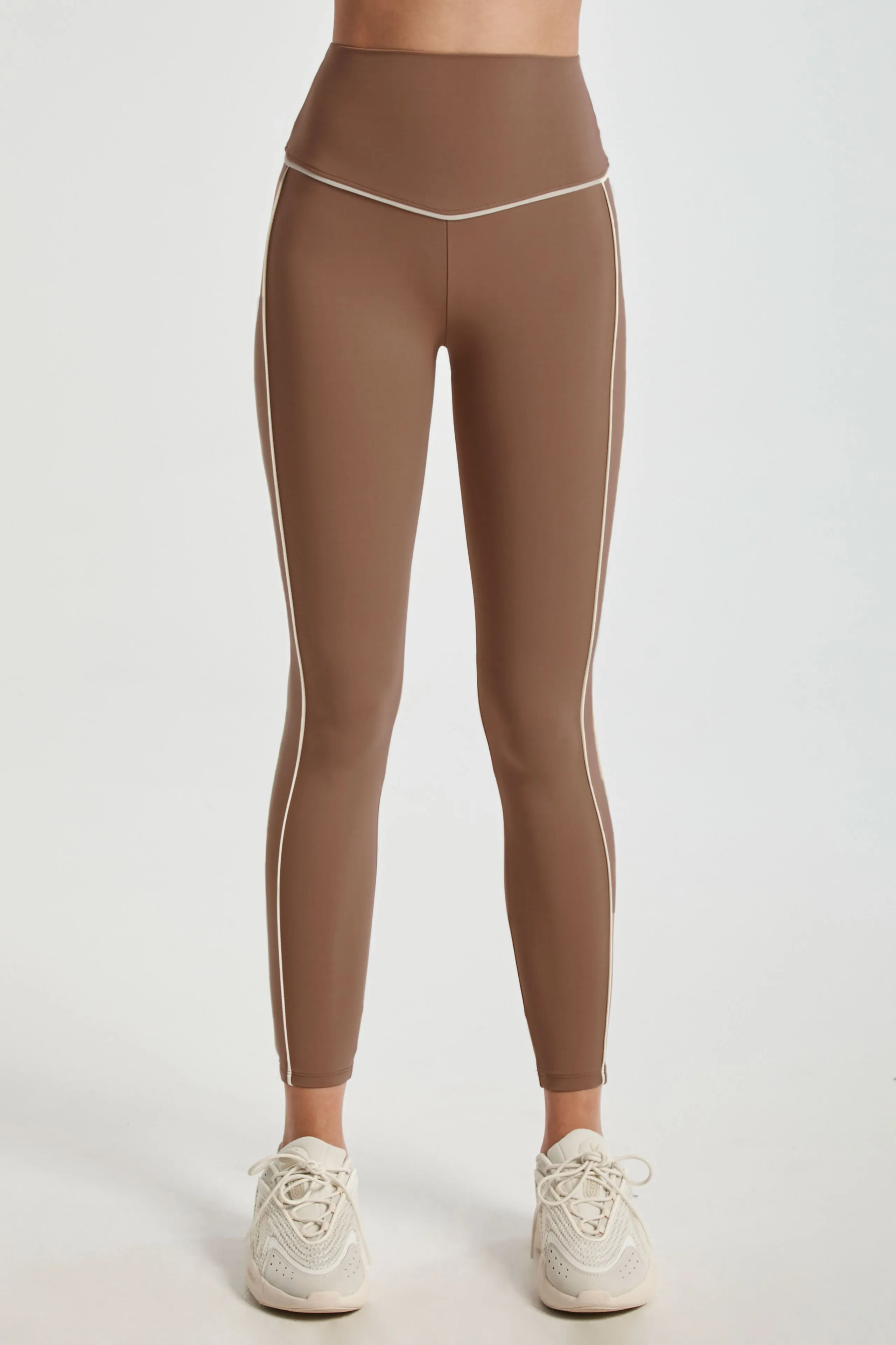 Sutton Piped Legging