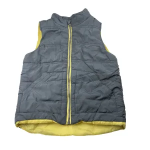 Target grey puffer vest / sleeveless jacket, size 4, Pre-loved