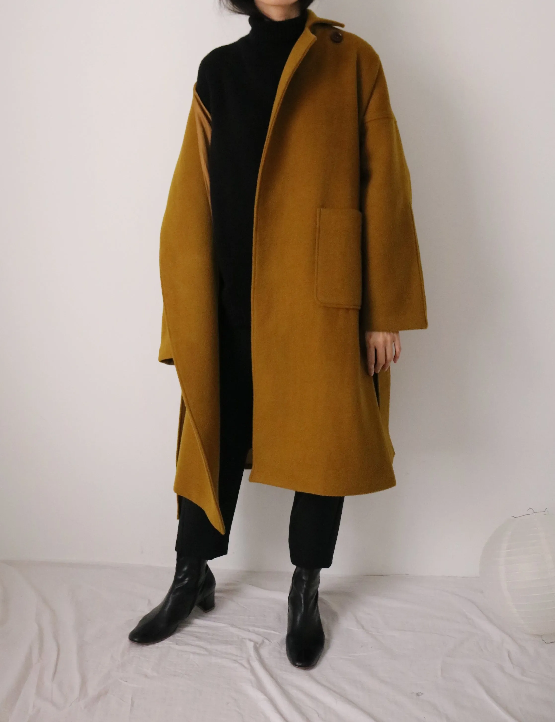 Theory coat-dark mustard