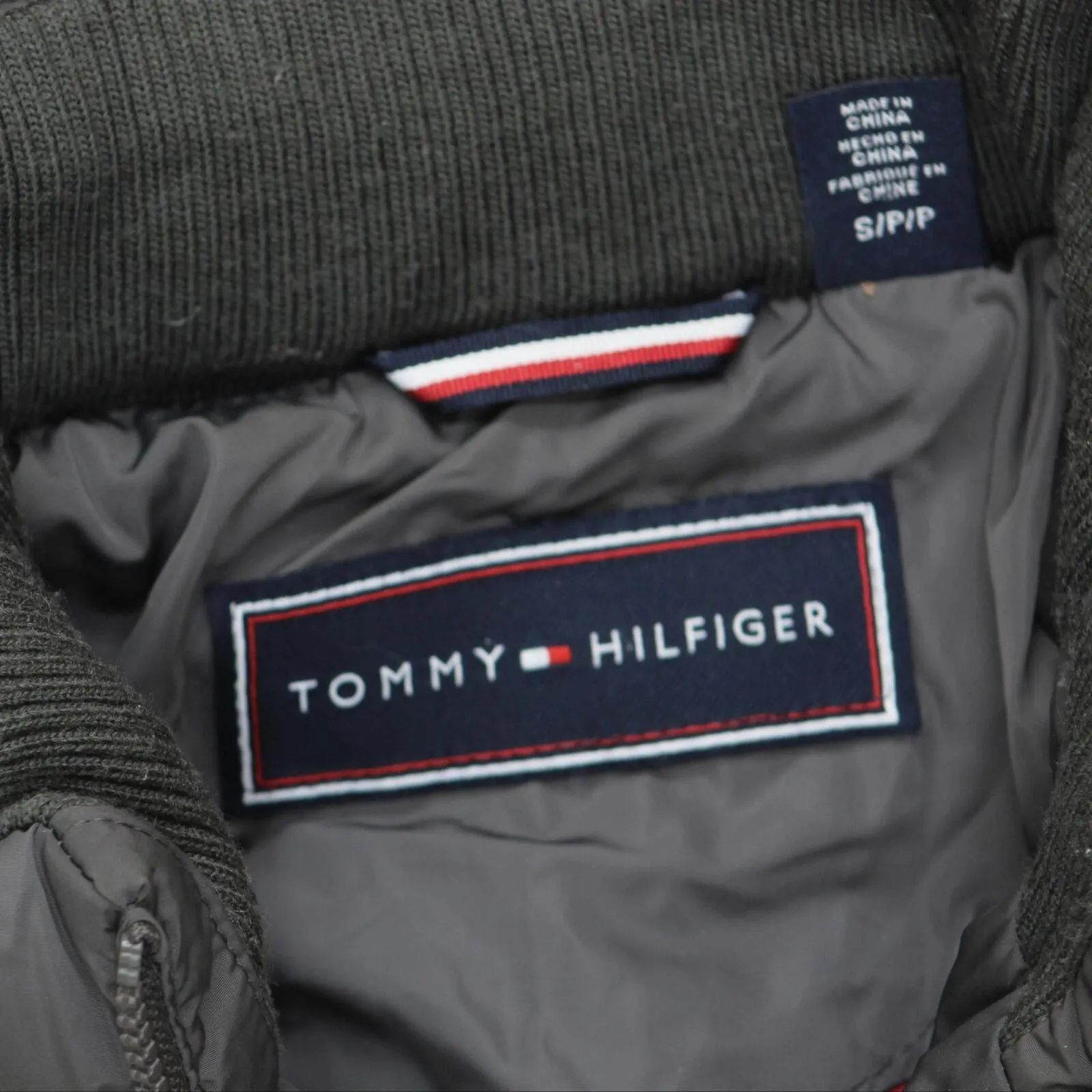 Tommy Hilfiger Womens Faux-Fur-Trim Hooded Chevron Puffer Coat TW8MP280 Gray S