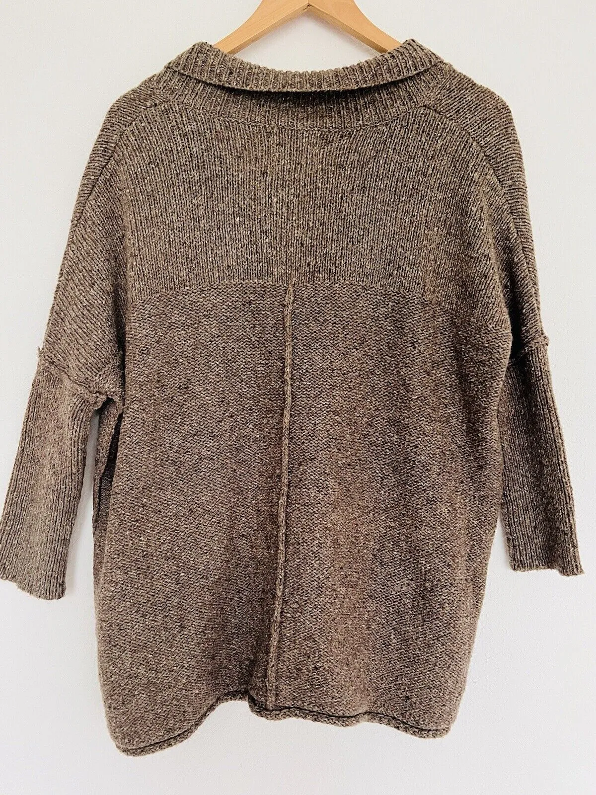 UNBRANDED Brown Sweater Sz M Wool Blend Deep V-Neck Slouchy Chunky Knit Oversize