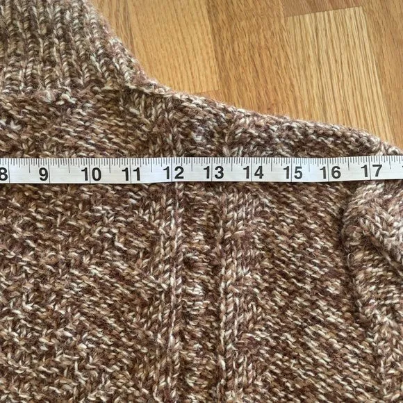Vintage Pullover Chunky Hand Knitted Women’s Sweater Cowl/Turtleneck Brown/Tan