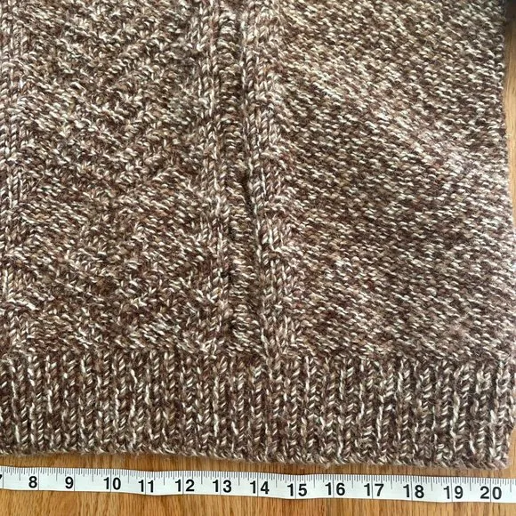 Vintage Pullover Chunky Hand Knitted Women’s Sweater Cowl/Turtleneck Brown/Tan
