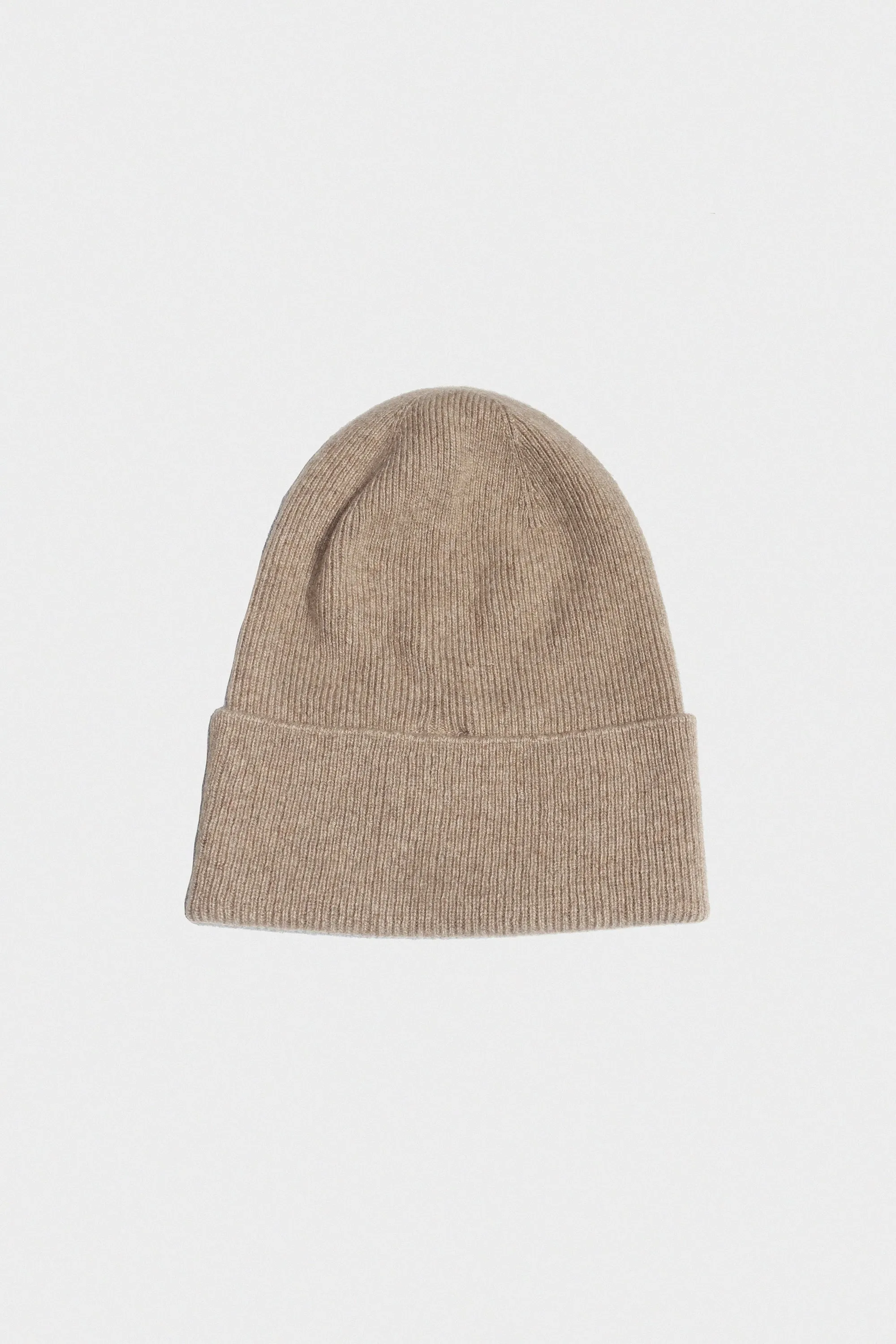Whit Beanie in Stoppa Brown Recycled Cashmere