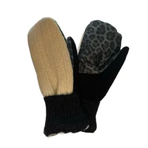 Women's Driving Mittens - Cream with Cheetah Print Micro-Suede Palm - 080 M/L