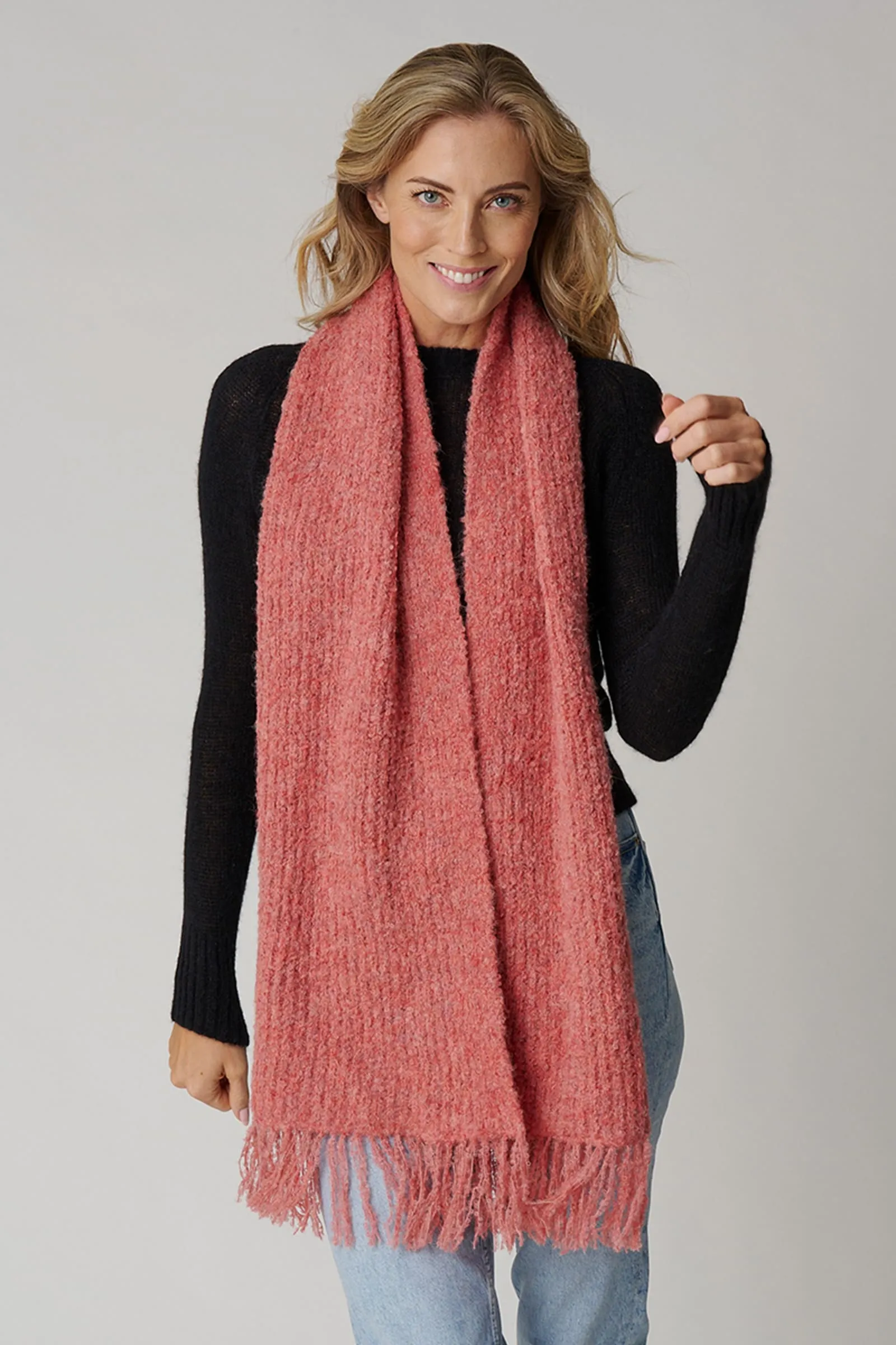 Women's Ribbed Boucle Scarf