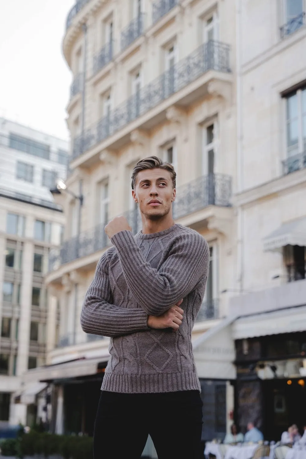 Wool Blend Chunky Cable Crew Neck in Dark Oatmeal