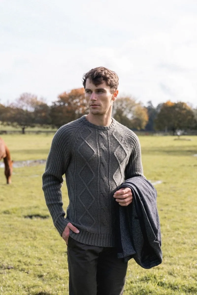 Wool Blend Chunky Cable Crew Neck in Khaki