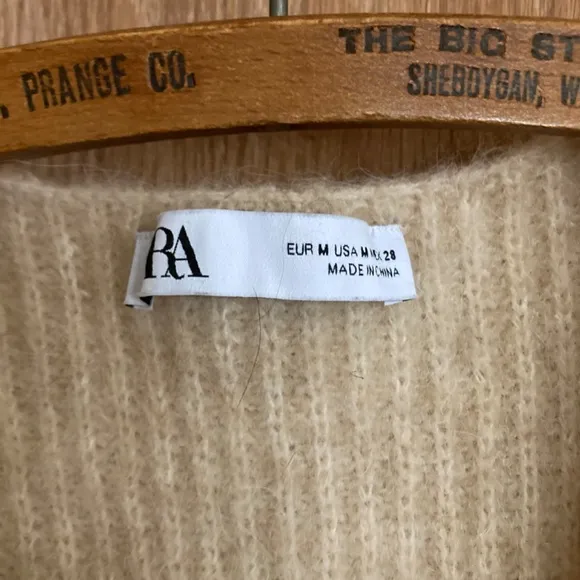 Zara Wool and Alpaca Cream Knit Cardigan Women’s Size M